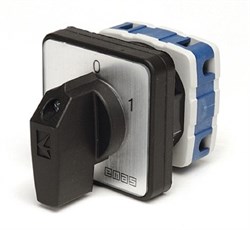 Двухпозиционный двухфазный переключатель EMAS (0-1), 10А, PSA010AK231S - фото 327646